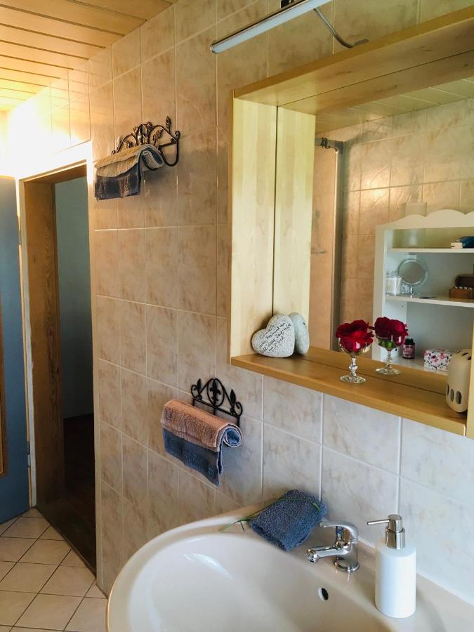 Ferienwohnung „Am Gnaucks Hutberg“ Hohnstein Exterior foto